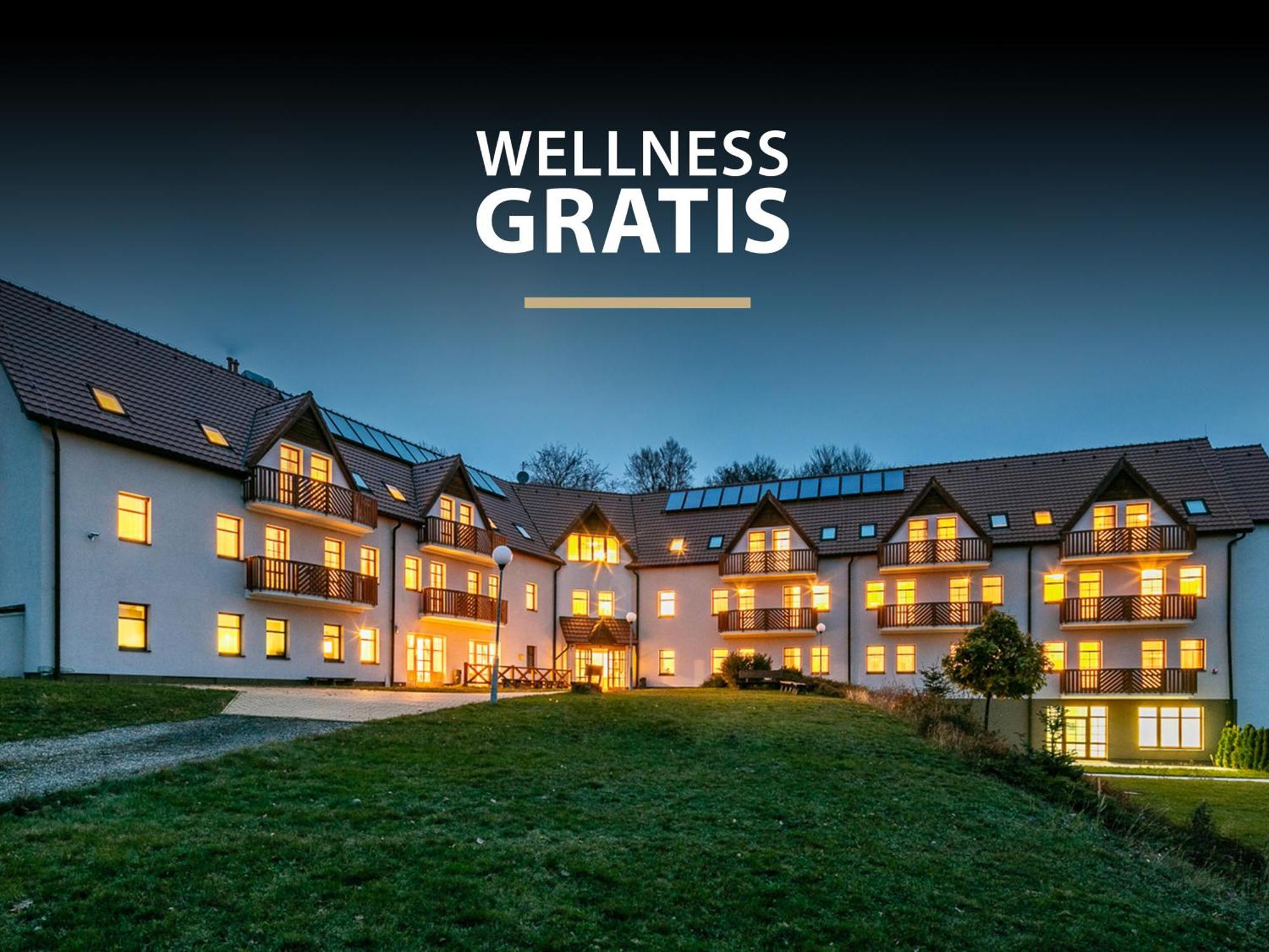 Pytloun Wellness Hotel Hasistejn Misto Luaran gambar